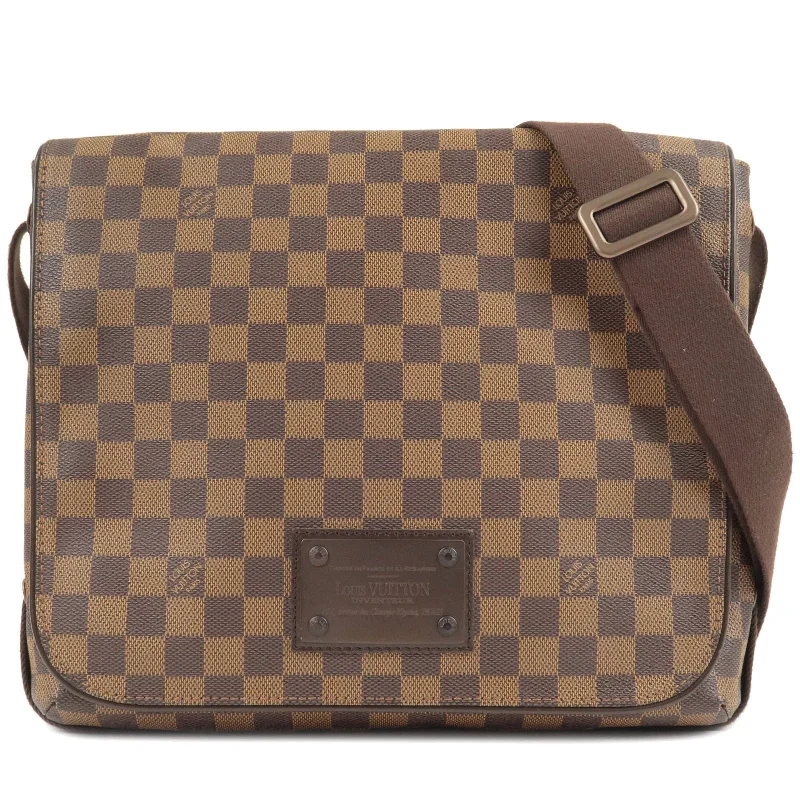 Small - sized Louis Vuitton Pochette Metis bags for a compact carryLouis Vuitton Damier Ebene Brooklyn MM Messenger Bag N51211