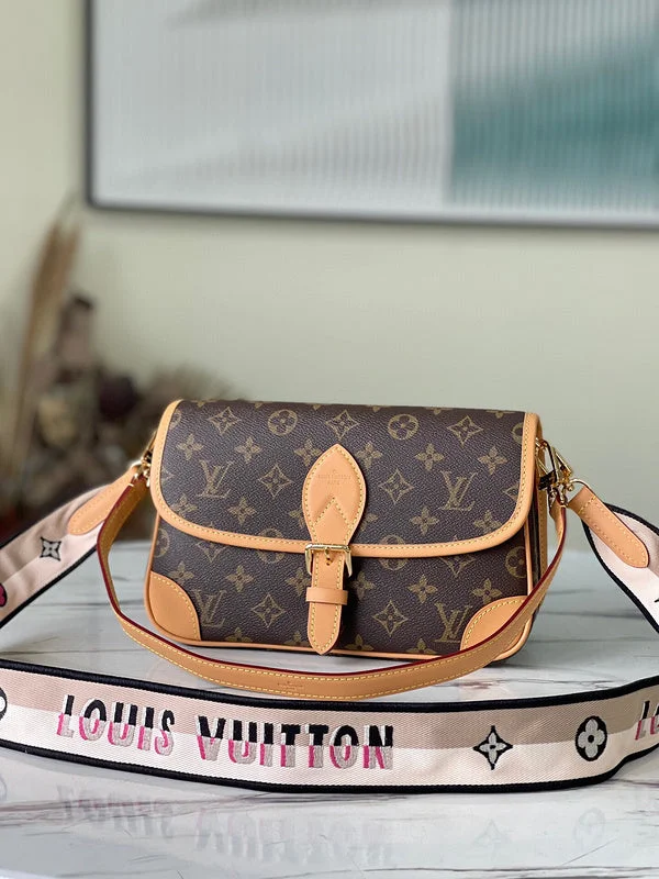 Small - sized Louis Vuitton Pochette Metis bags for a compact carryBC - LOUIS VUITTON BAGS - 1496