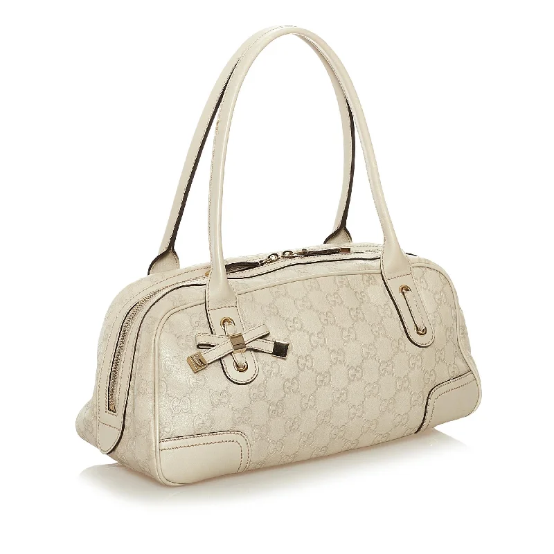 Women Gucci bags with a snap - button closure and a decorative charmGucci Guccissima Princy Shoulder Bag (SHG-37215)