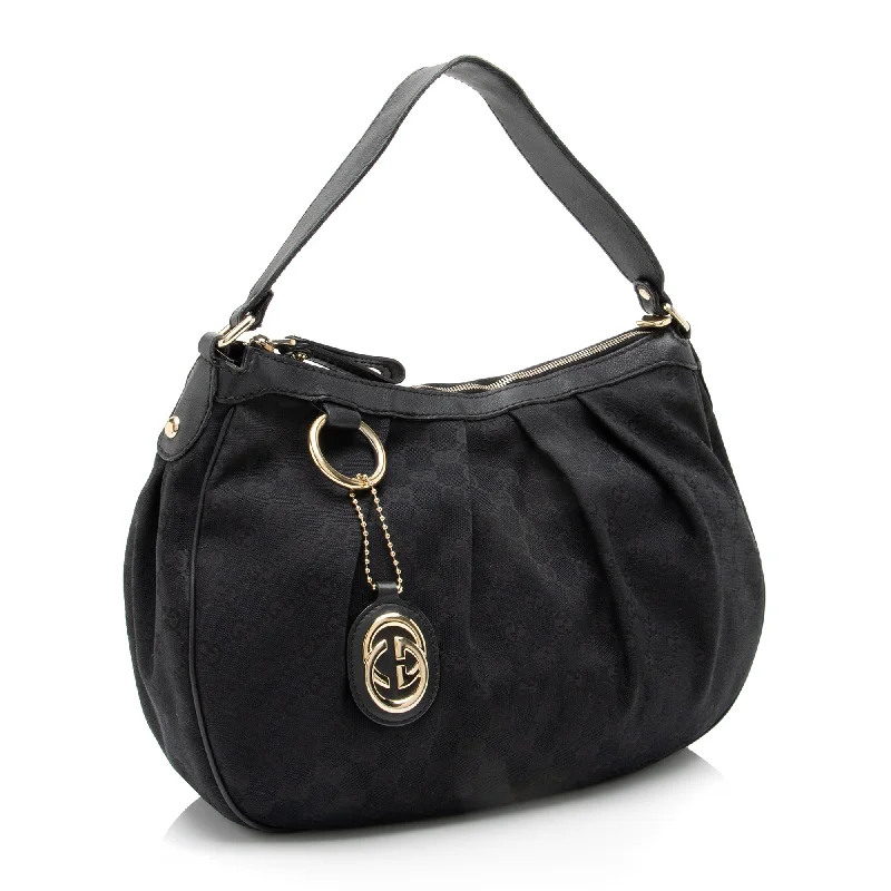 Ladies Gucci shoulder bags with a single - handle designGucci GG Canvas Sukey Hobo (SHF-23397)