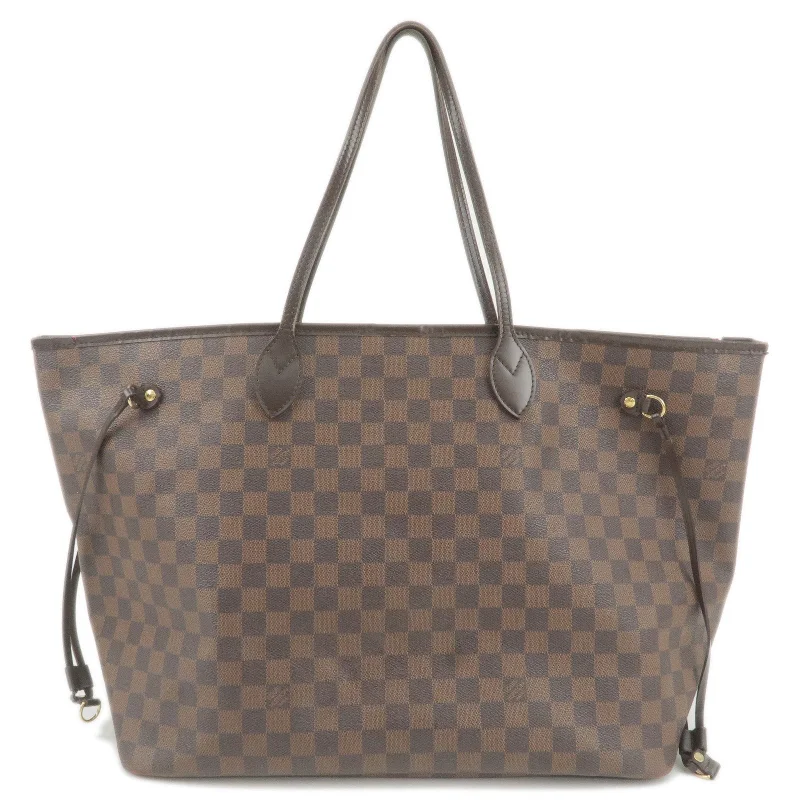 Ladies Louis Vuitton Petite Malle bags in a pastel color for a soft lookLouis Vuitton Damier Ebene Neverfull GM Tote Bag N51106