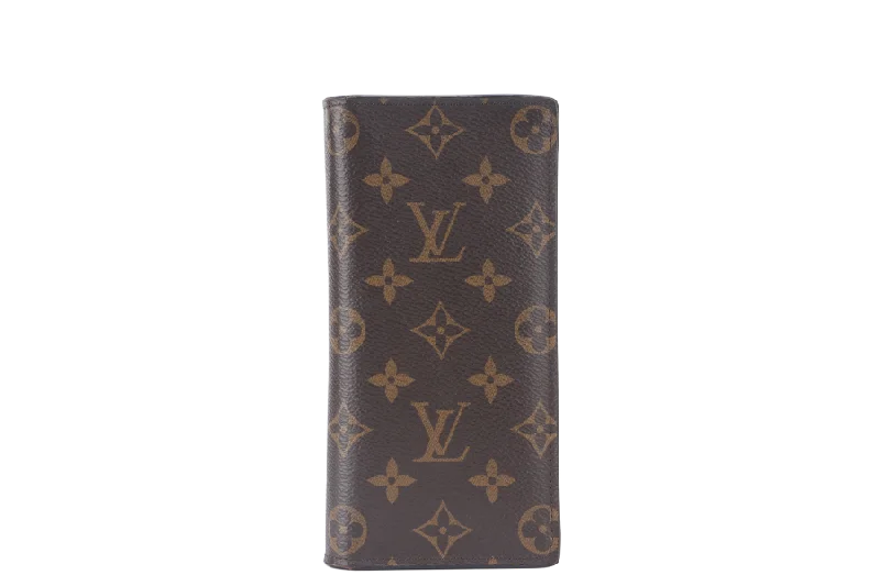 Louis Vuitton Twist bags with a contrast - colored interior for visual interestLOUIS VUITTON BRAZZA WALLET (M66540) BROWN MONOGRAM GOLD HARDWARE WITH DUST COVER AND BOX