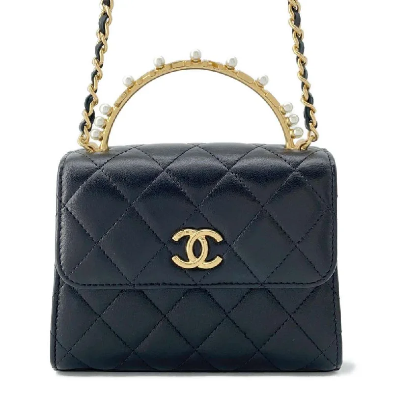 Chanel bags for those who value investment piecesCHANEL Matelasse Pearl Logo Top Handle ChainShoulder Bag Black AP3513 Lambskin