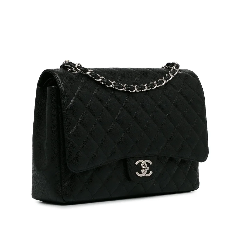 Chanel bags with chain and leather strap combinationsChanel Maxi Classic Caviar Double Flap (UssHab)