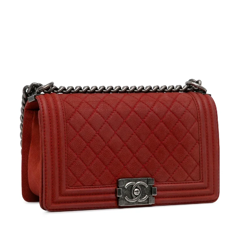 Chanel bags for women with minimalist styleChanel Medium Caviar Boy Flap Bag (KrBQ6Q)