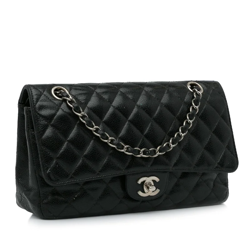 Chanel bags for the minimalist fashionChanel Medium Classic Caviar Double Flap (aR0s8D)