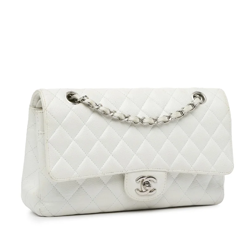 Chanel bags for a polished and professional appearanceChanel Medium Classic Caviar Double Flap (J0uMdj)