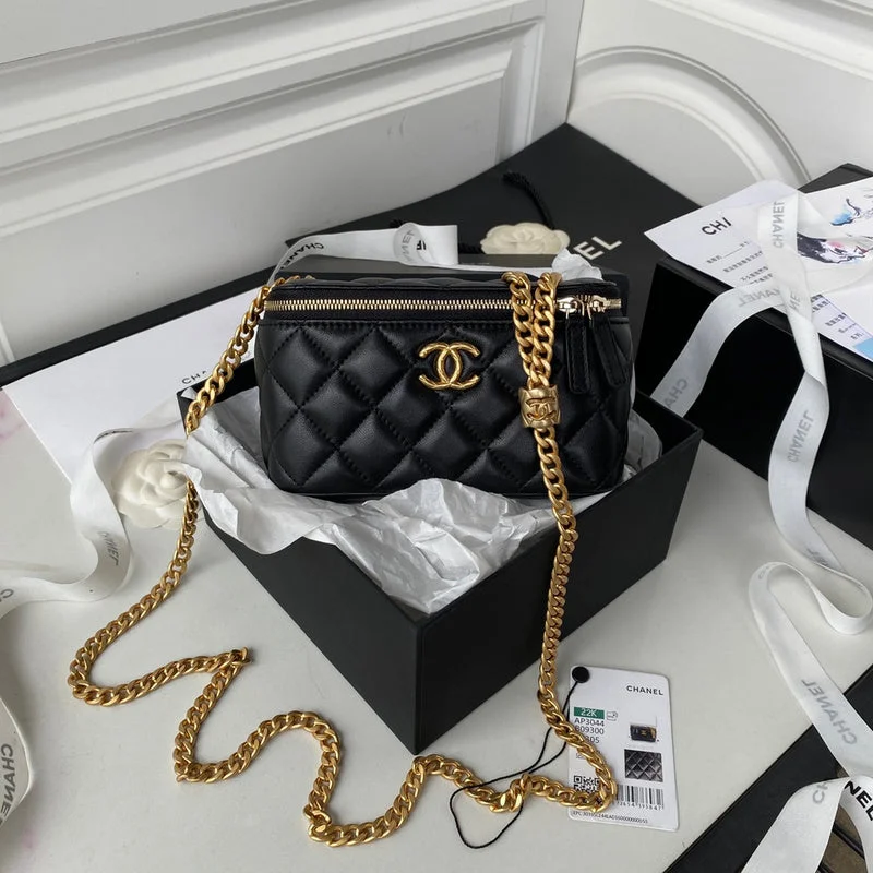 Chanel bags with modern touchesWF - Chanel Bags - 221