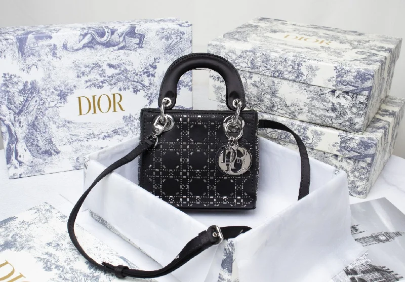 Christian Dior bags with a detachable coin purse insideEN - New Arrival Bags Christian Dior 230