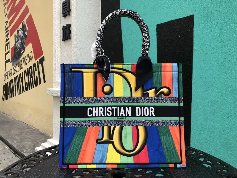 Stylish Christian Dior shoulder bags with a tassel - adorned zipperEN - New Arrival Bags Christian Dior 232