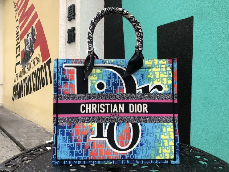 Christian Dior Saddle bags with a patent leather finish for a shiny lookEN - New Arrival Bags Christian Dior 234