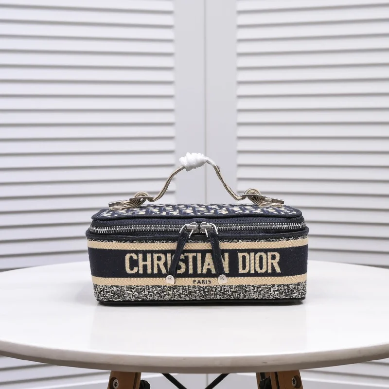 Christian Dior bags with a quilted pattern and gold - toned hardwareEN - New Arrival Bags Christian Dior 266