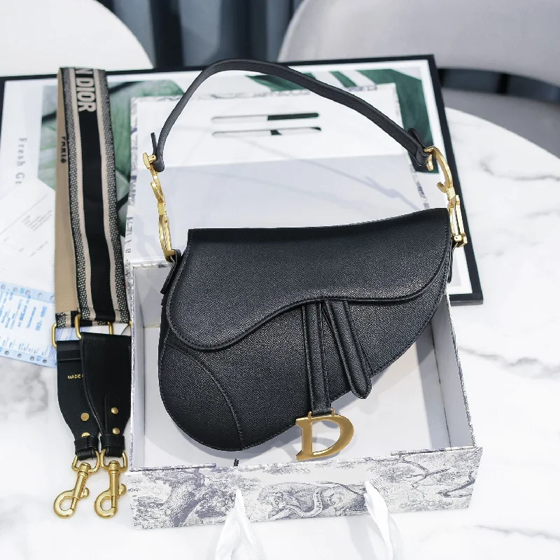 Luxury Christian Dior crossbody bags with a chain - link strapEN - New Arrival Bags Christian Dior 278