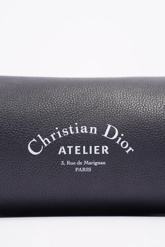 High - fashion Christian Dior bags with a geometric patternChristian Dior Mens Roller Messenger Bag Navy