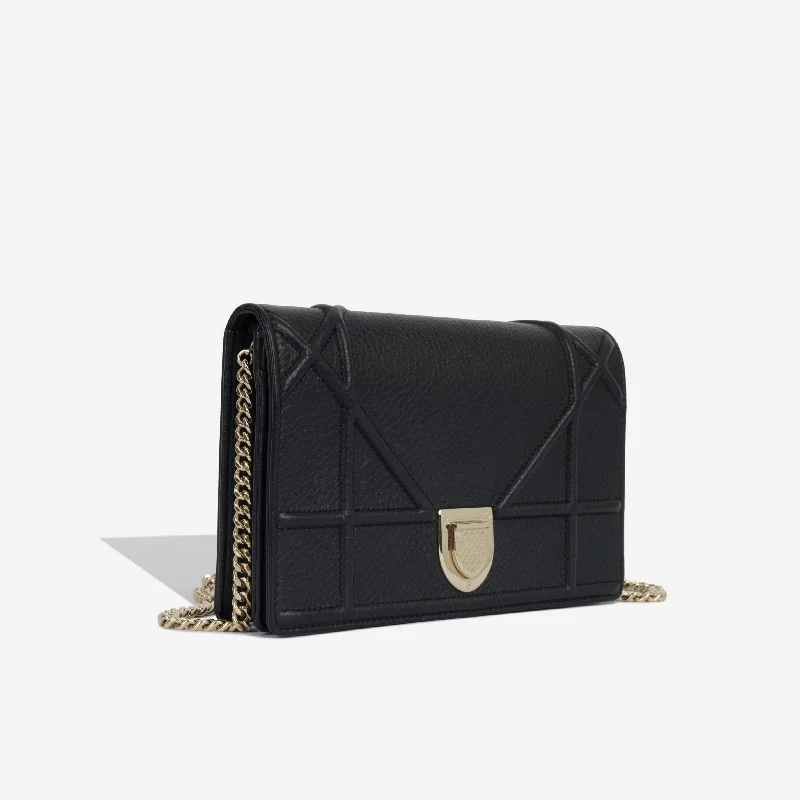 Christian Dior crossbody bags with a front - flap pocket for easy accessDiorama Woc