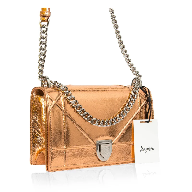 Trendsetting Christian Dior crossbody bags with a colorful strapDiorama Medium Bronze