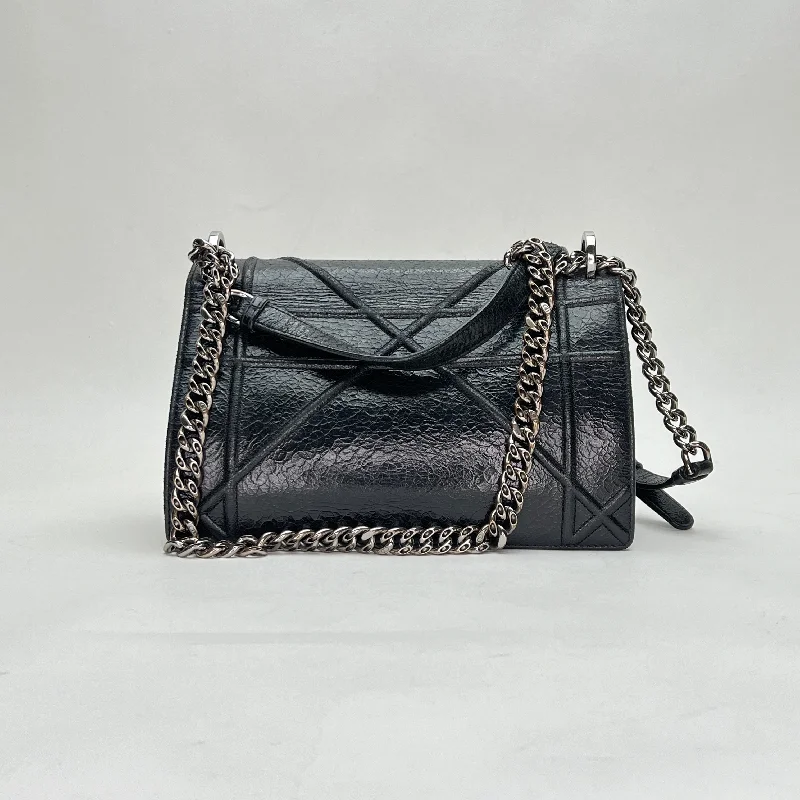 Christian Dior bags with a side - pocket for holding a water bottleDiorama Medium Black Shoulder Bag in Distressed Leather, Silver hardware