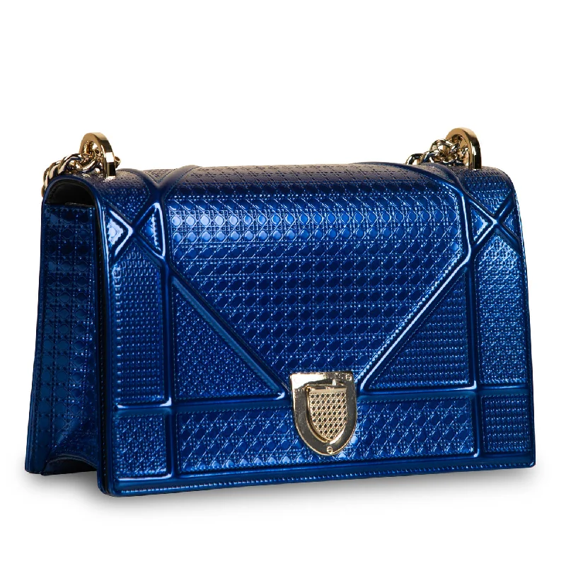 Stylish Christian Dior shoulder bags with a tassel - adorned zipperDiorama - Metallic Cannage