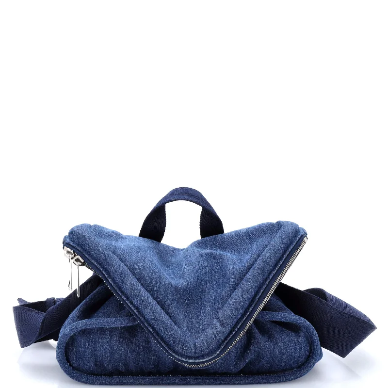 Stylish Christian Dior shoulder bags with a tassel - adorned zipperBeak Belt Bag Denim