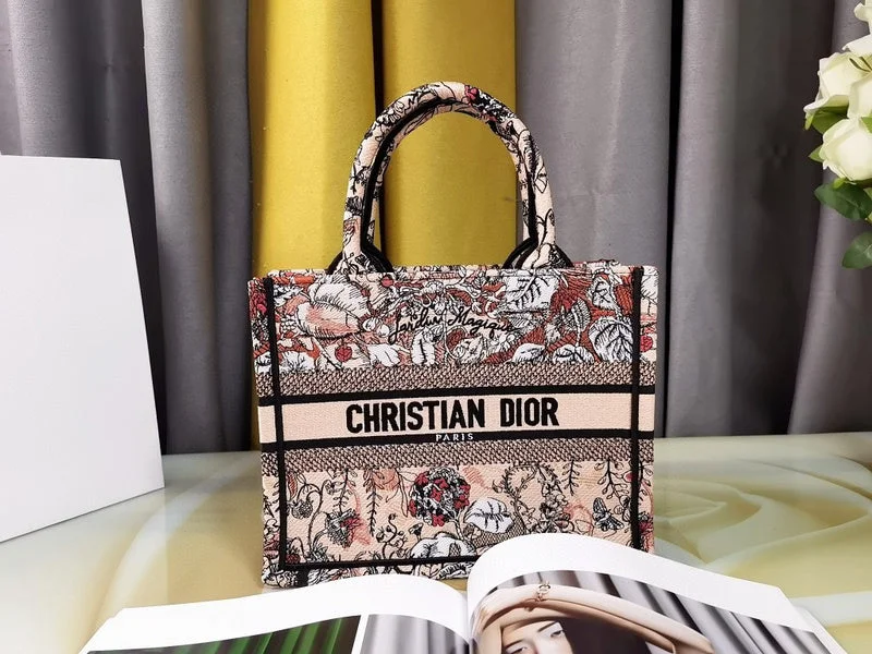 Fashion - forward Christian Dior tote bags for the modern womanmakbags - Dior Bags - 1896