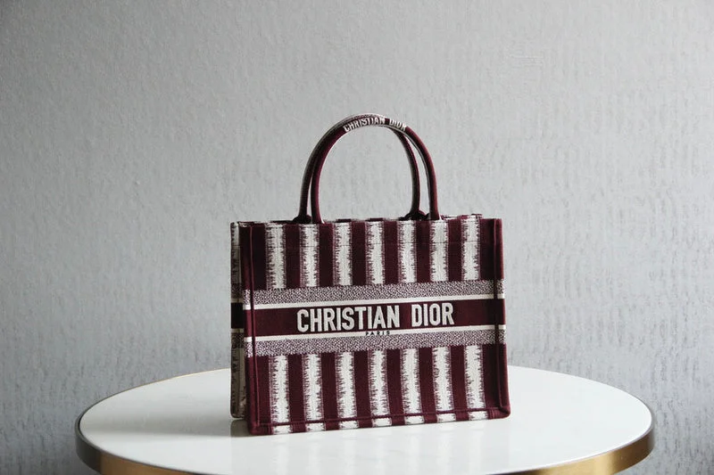 Trendsetting Christian Dior crossbody bags with a colorful strapmakbags - Dior Bags - 3814