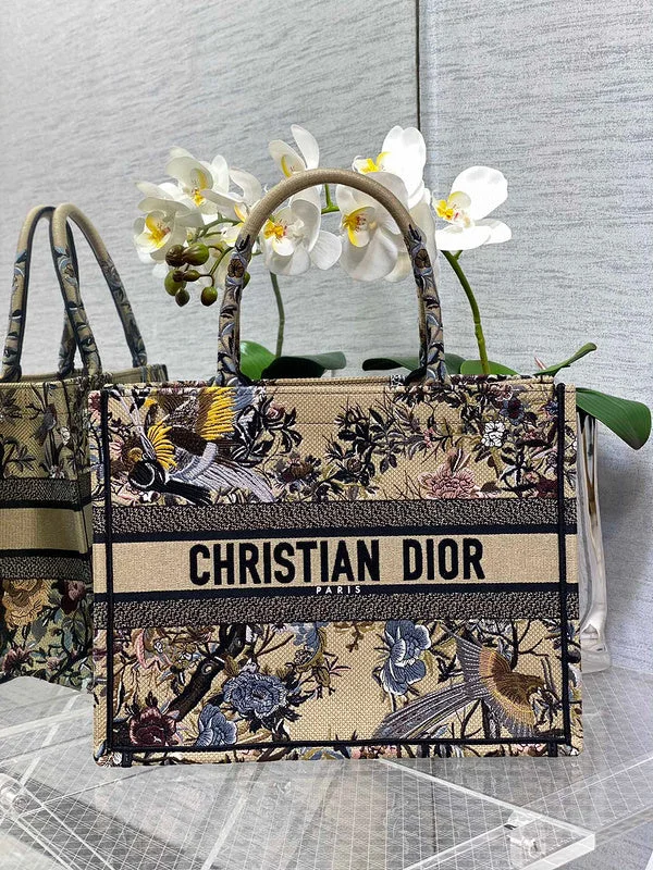 Stylish Christian Dior shoulder bags with a tassel - adorned zippermakbags - Dior Bags - 4595