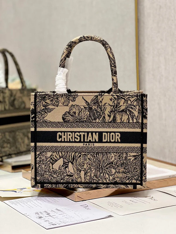 Contemporary Christian Dior handbags with a unique shapeWF - Dior Bags - 468