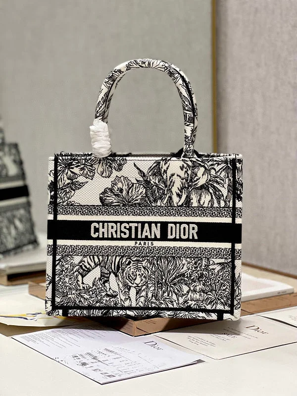 Trendsetting Christian Dior crossbody bags with a colorful strapWF - Dior Bags - 476