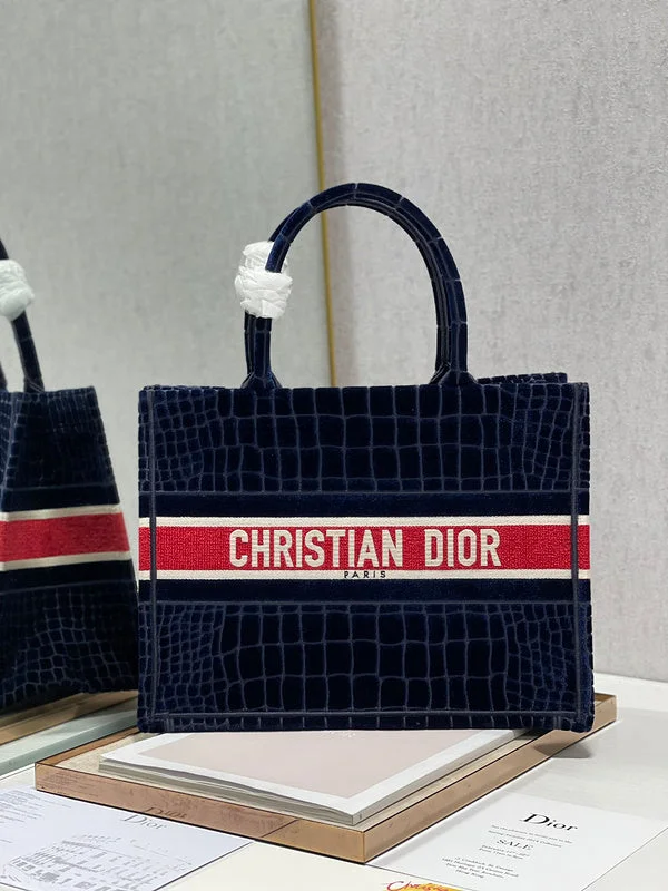 Stylish Christian Dior shoulder bags with a tassel - adorned zipperWF - Dior Bags - 513