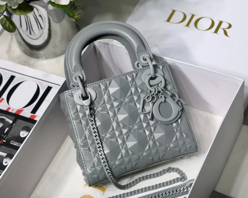 Christian Dior handbags with a back - pocket for quick storageWF - Dior Bags - 486