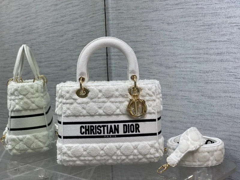 Fashion - forward Christian Dior tote bags for the modern womanWF - Dior Bags - 530