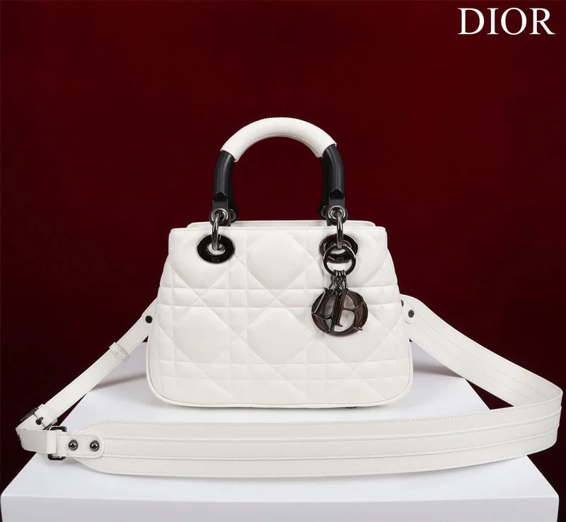 Luxury Christian Dior crossbody bags with a chain - link strapWF - Dior Bags - 540